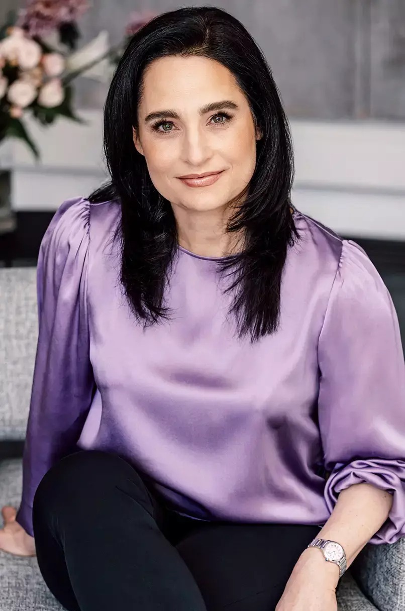 Dr. med. Yael Adler